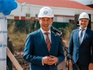 Айсен Николаев дал старт строительству крупнейшего в сельских районах Якутии спорткомплекса