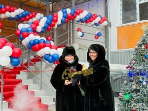 Последние обманутые дольщики Якутии получили ключи от новых квартир