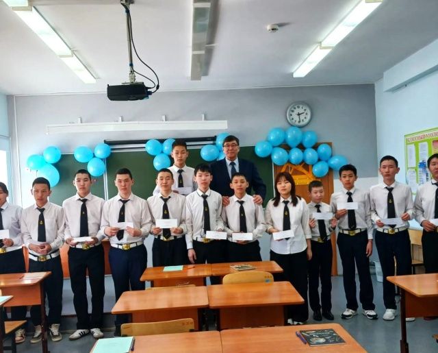 В Мегино-Кангаласском улусе открыли фирменный класс «Судостроение»