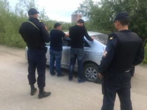 Задержаны жители Якутска по подозрению в хранении наркотических средств