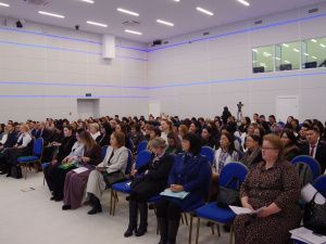 В Якутии нацелены на трехкратное сокращение количества воспитываемых в соцучреждениях детей