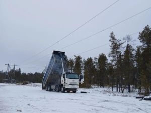 В Нижнем Бестяхе водитель самосвала погиб от удара током