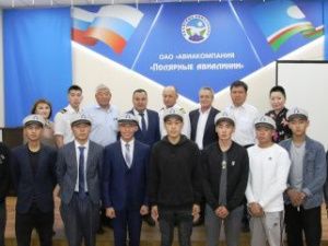 «Полярные авиалинии» приглашают абитуриентов бесплатно поступить на пилотов вертолета
