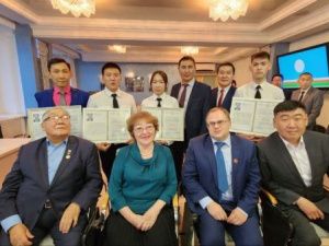 Состоялось торжественное вручение стипендии имени В.М. Членова