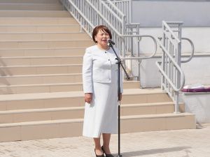 «Последний звонок» прозвенел в средней школе № 40 имени Михаила Николаева в Якутске