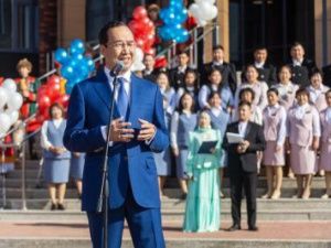 В селе Октёмцы Хангаласского улуса введено новое здание школы им. П.И. Шадрина