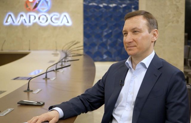 Минфин России "послал" "Алроса" куда подальше?