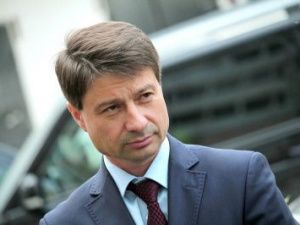 Прямой эфир с городом:  Владимир Федоров рассказал об отопительном сезоне, едином пригородном тарифе и расселении 17 квартала