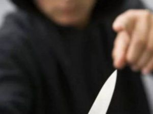 В Якутске мужчина совершил разбойное нападение на продуктовый магазин