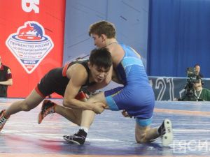 Определён состав сборной Якутии на юниорское первенство России по вольной борьбе