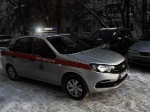 Хроника Росгвардии: В Якутске горожанка нашла на улице малолетнего ребенка без верхней одежды