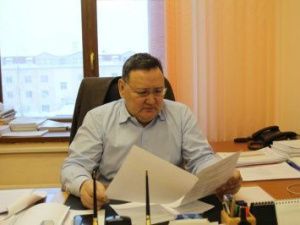 Депутат Ил Тумэна Виктор Федоров в ковидный год заработал 183 миллиона рублей. Это почти в четыре раза больше, чем в 2019-м