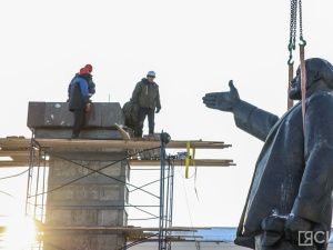 В отреставрированный памятник Ленину в Якутске заложили капсулу времени