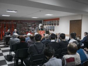 Сардана Авксентьева провела встречу с активом и сторонниками КПРФ в городе Якутске