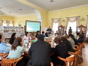 Юрий Семенов рассказал о новых возможностях для муниципальных и государственных библиотек Якутии