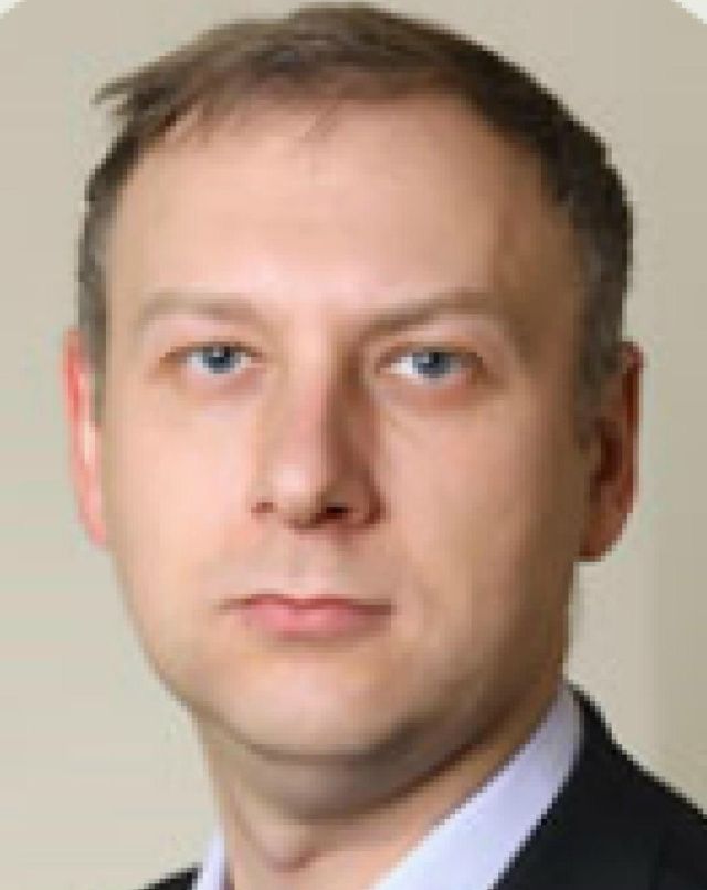 2,75 млрд выручки, 52 млн убытка и 64 млн – топам. Итоги года по-кабактински