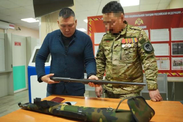 Юрий Петров принял участие в акции «Сдай свое оружие на СВО»