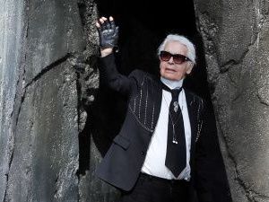 Умер Карл Лагерфельд