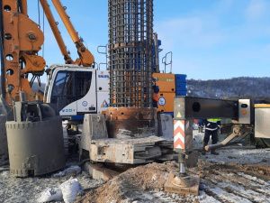 Первые сваи Ленского моста успешно прошли штамповые испытания