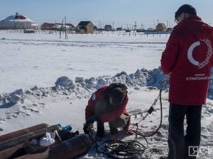 Школьники из Якутии и Гонконга запустили стратосферный спутник в селе Чапаево