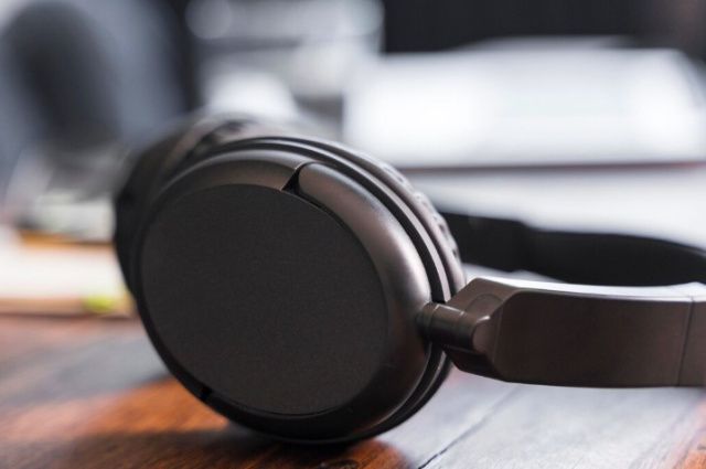 В Якутске 26-летний мужчина украл наушники из компьютерного клуба