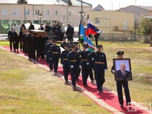 Первого президента Якутии похоронили в родном Октёмском наслеге