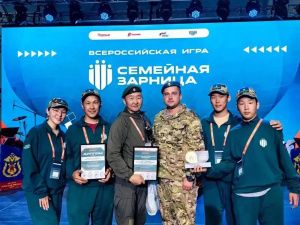 Семья Петровых достойно представила Якутию на финале «Семейной Зарницы»!