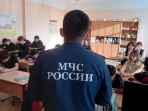 Специалисты МЧС России и ГПС Якутии провели более 11 тысяч профилактических мероприятий с детьми