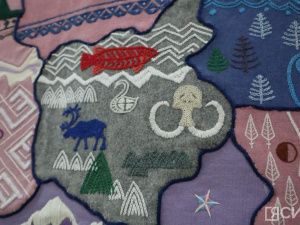 В Якутске открылась выставка вышитых карт и гербов