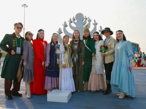 Фоторепортаж: якутяне приняли участие в шествии молодежи мира в Сочи