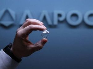 Путин разрешил сделки с акциями «АЛРОСА»