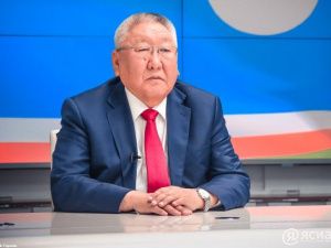 У Егора Борисова велики шансы остаться в кресле сенатора на новый срок