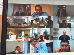 Промышленные компании Якутии сообщили, что ежедневно измеряют температуру работников