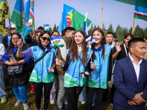 Айсен Николаев: В Якутии растет замечательная молодежь – настоящие патриоты Отчизны