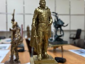 В Якутске выбрали лучший эскиз памятника Герою Советского Союза Фёдору Попову