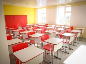 В Среднеколымске завершен капитальный ремонт средней школы имени Н.И. Шарина