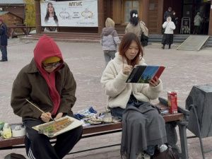 В Якутске впервые прошёл открытый городской пленэр