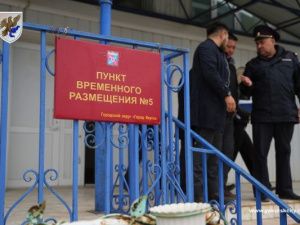 Евгений Григорьев проверил пункты временного размещения в период весеннего паводка