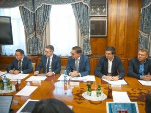 Руководство ЯТЭК рассказало главе Якутии об итогах 2019 года и дальнейших планах