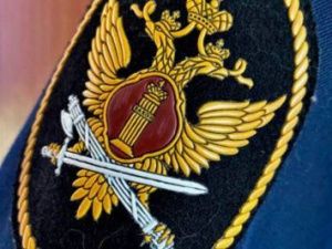 Сотрудника УФСИН поймали на взятке