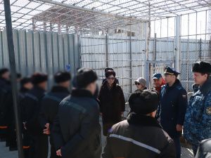 Исправительную колонию № 1 посетили Уполномоченный по правам человека в Республике Саха (Якутия) Сардана Гурьева, представители Прокуратуры и Общественной наблюдательной комиссии