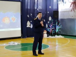 Новогодняя сказка для малышей от следователей 