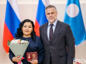 Матерям Якутии вручили госнаграды с денежным вознаграждением до одного миллиона рублей