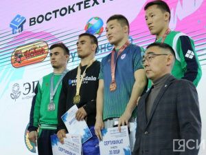 Три якутских борца стали победителями всероссийского турнира памяти Александра Крылова