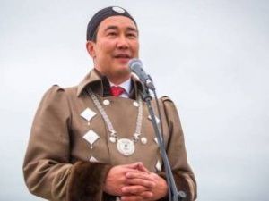 Айсен Николаев поздравил якутян с Днем родного языка и письменности