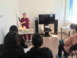 Мамина школа. Говорим о грудном вскармливании