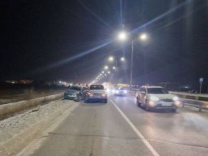 В Якутске в тройном ДТП пострадали трое человек: Госпитализирована 16-летняя пассажирка