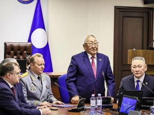 «Проявили мужество при спасении людей»: в Якутии наградили юных героев