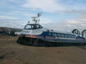 По маршруту Якутск-Нижний Бестях начали курсировать суда на воздушной подушке