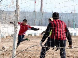 На базе исправительной колонии № 6 состоялся турнир по зимнему футболу среди осужденных